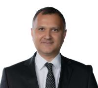 Ural Özbek